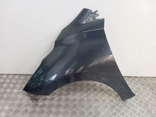 Крыло переднее левое 631015FA0J Nissan/Infiniti