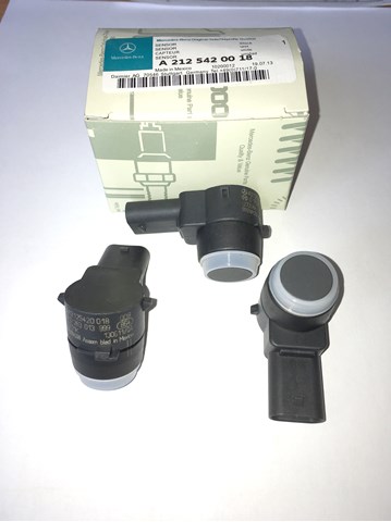 A21254200189183 Mercedes Передние парктроники
