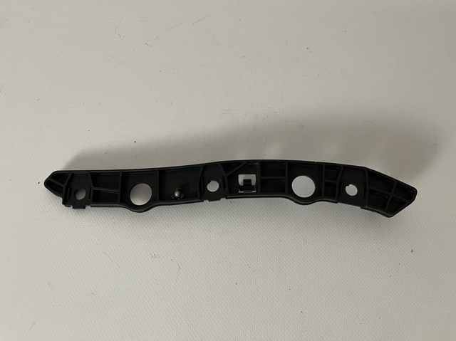 Купить GN1517A870AA Ford Крепление бампера