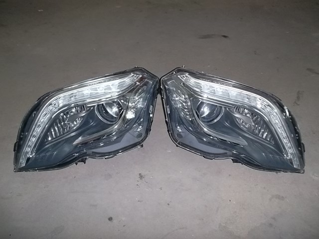 Фара левая Mercedes A2048201539 цена, от 155.19 USD
