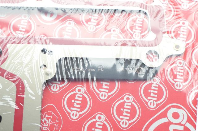 Vedante de cabeça de motor (CBC) Elring 428352 preço, a partir de 69,23 USD