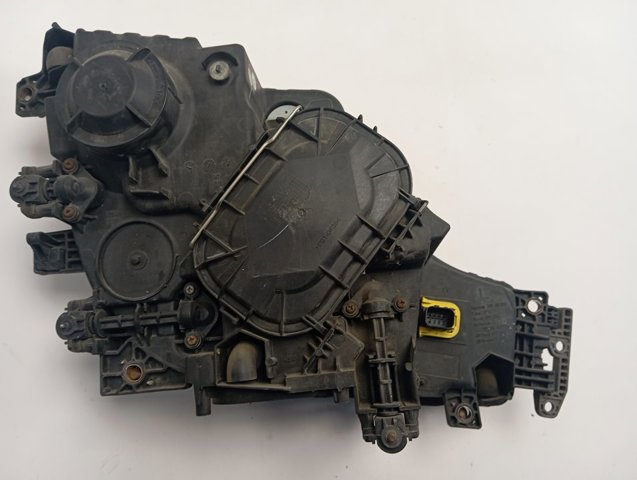 Купить A9608200239 Mercedes Фара левая передняя