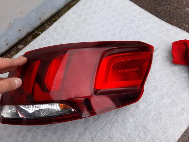 Фонарь задний правый Peugeot/Citroen 9817299580 цена, от 134.59 USD