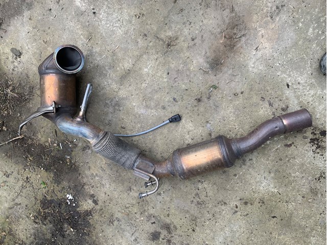 5QM131690B VAG 