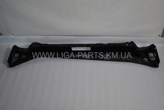 Купить 668625NA0B Nissan/Infiniti Водосток лобового стекла, жабо