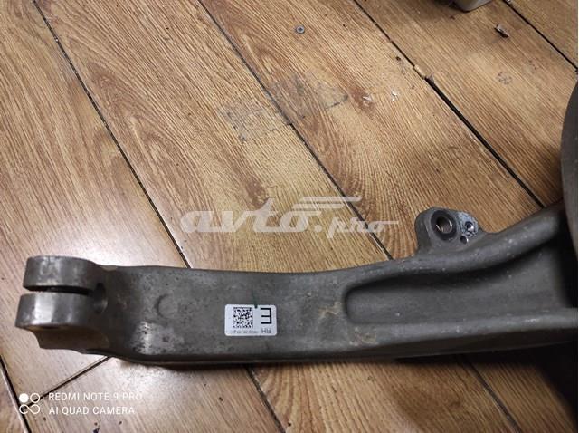 Цапфа (поворотный кулак) передний правый Jaguar T4A3593 цена, от 300.90 USD