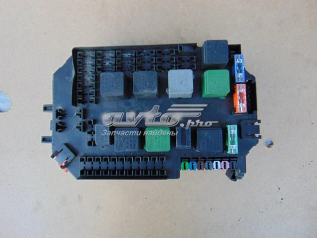 Коробка предохранителей Mercedes A2219067300 цена, от 63.35 USD