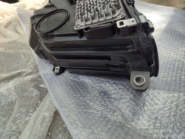  Mercedes A2239064604 цена, от 2774.58 USD