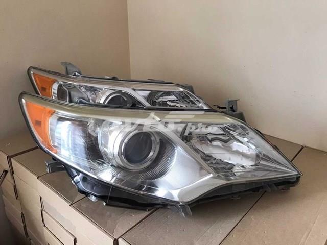 Купить 8118533720 Toyota Фара левая передняя