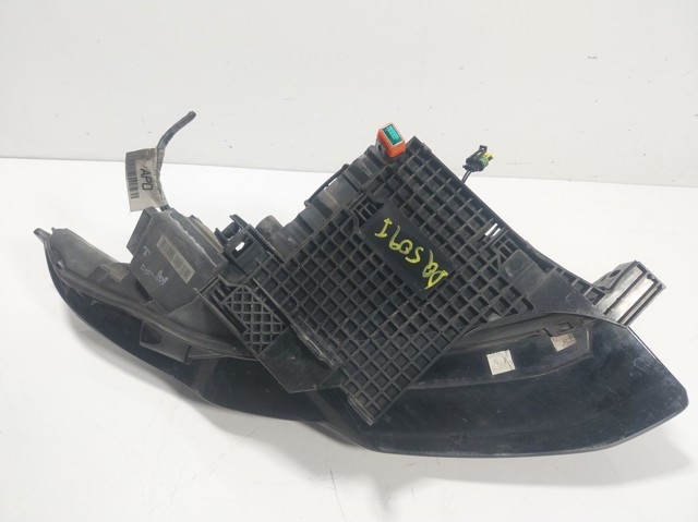 Купить LR024265 Land Rover Фара левая передняя