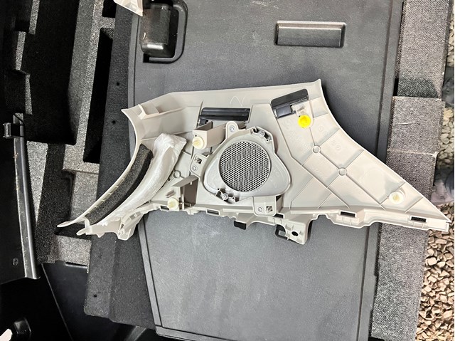  KD4568290 Mazda
