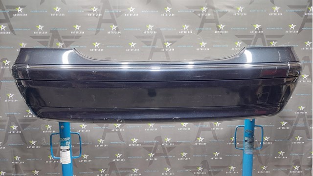 Кронштейн бампера заднего центральный Mercedes A2038850265 цена, от 16.82 USD