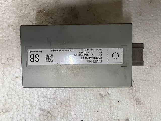 8598A42030 Toyota 
