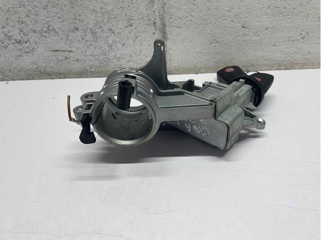 2421430 General Motors Замок зажигания