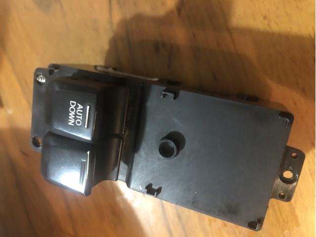 935704Y000 Hyundai/Kia 