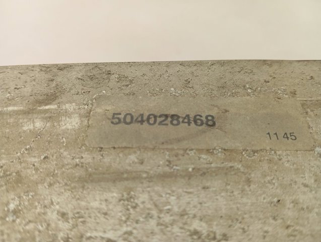 Система охлаждения наддувочного воздуха Iveco 504028468 цена, от 458.02 USD