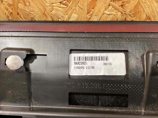  Porsche 9Y0839096EYG2X