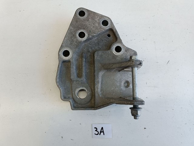  Land Rover LR047370 цена, от 15.24 USD