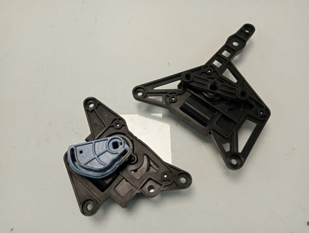  Hyundai/Kia D266DC4AA