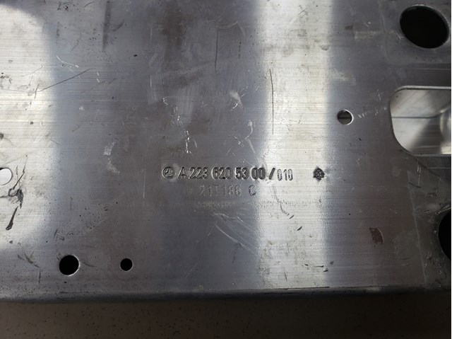 Кронштейн усилителя переднего бампера Mercedes A223620530064 цена, от 95.08 USD