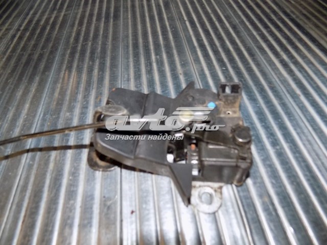 Замок крышки багажника Hyundai/Kia 812202H000