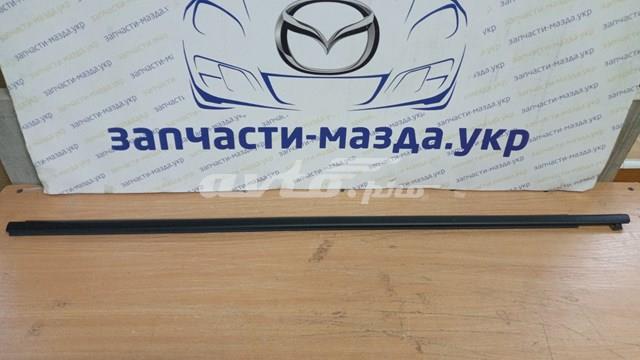 Уплотнитель стекла передней левой двери, внешний (планка) Mazda BP4K50650F цена, от 19.86 USD
