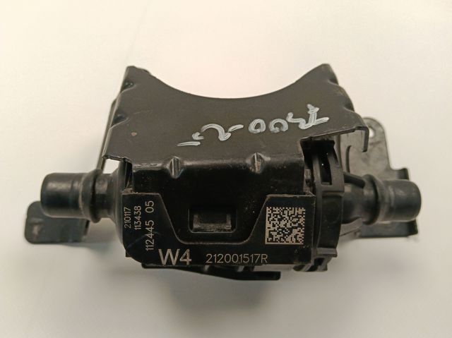 Купить 212001517R Renault (RVI) 