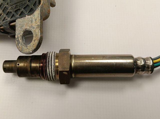 Купить 227901607R Renault (RVI) 
