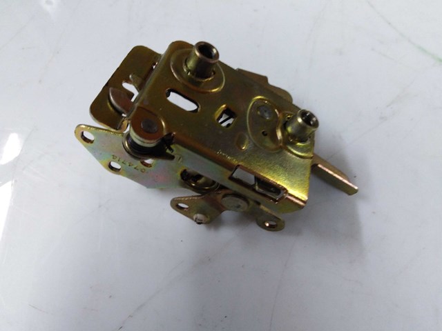 Купить 93924631 Iveco 