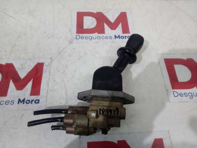 Купить 5010422400 Renault (RVI) Кран ручника