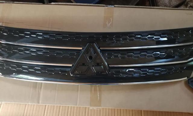Эмблема на решетку радиатора Mitsubishi 7415A738 цена, от 24.00 USD