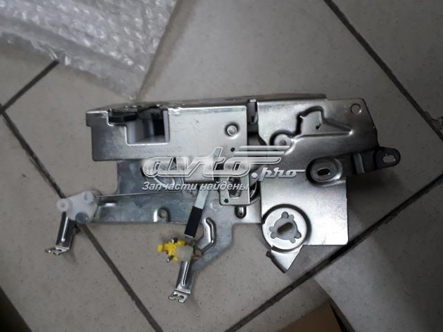 4125403 Ford fecho da porta lateral deslizante direita