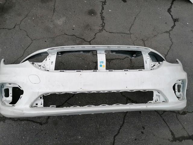 Передний бампер 735686407 Fiat/Alfa/Lancia