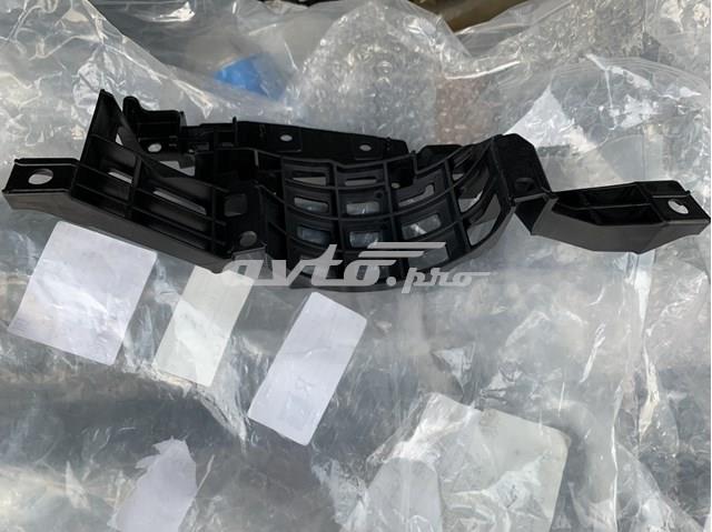 Купить 850185NA0A Nissan/Infiniti Правый кронштейн крепления бампера заднего