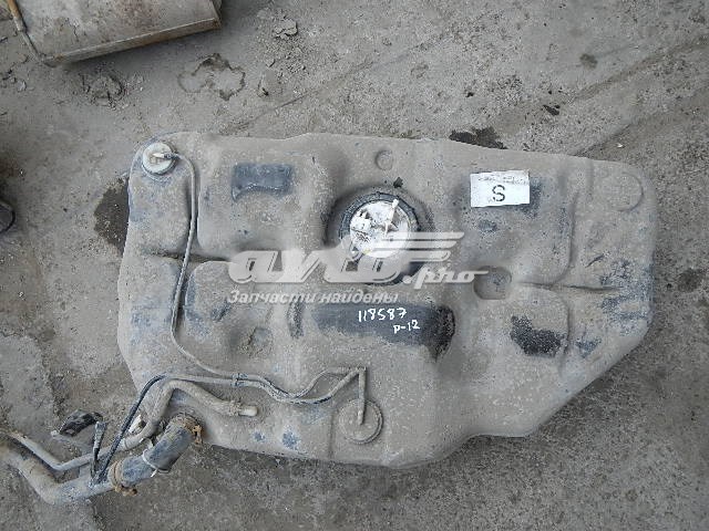 Топливный бак 17202AV705 Nissan