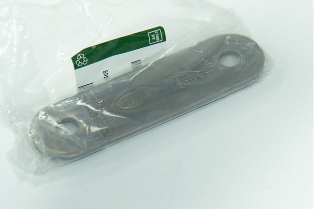 Купить LR060773 Land Rover 