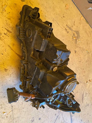 Купить 8114530F80 Toyota Фара основная правая