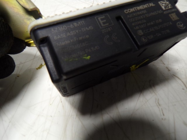 3716061M11 Suzuki 