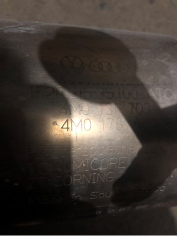 4M0131703 VAG 