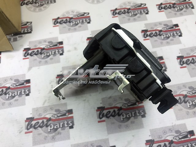 Замок задней двери, левой Land Rover LR070433 цена, от 183.83 USD