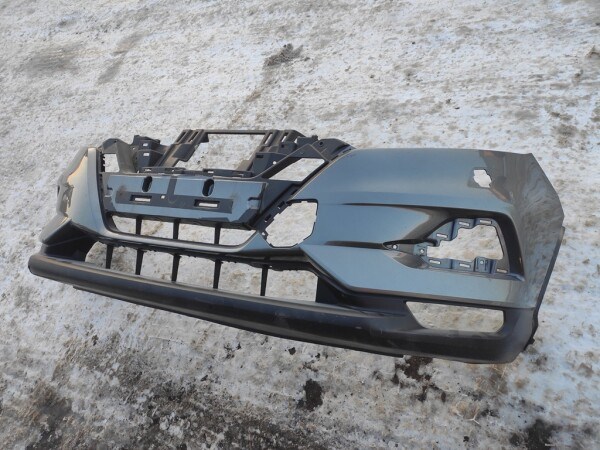 Передний бампер 62022HV15B Nissan/Infiniti