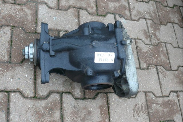 7590913 BMW Редуктор моста заднего