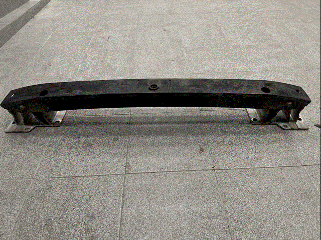 LR043966 Land Rover Швеллер заднего бампера