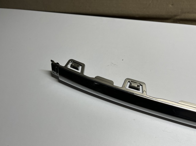 Молдинг бампера заднего центральный VAG 12G8538352ZZ цена, от 83.97 USD