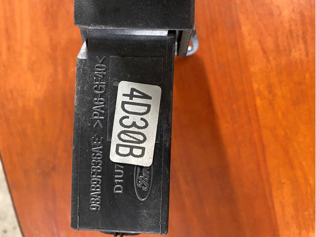 98AB9F836AE Ford Педали газа
