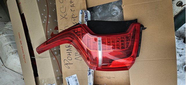 Купить 32228212 Volvo Левый стоп