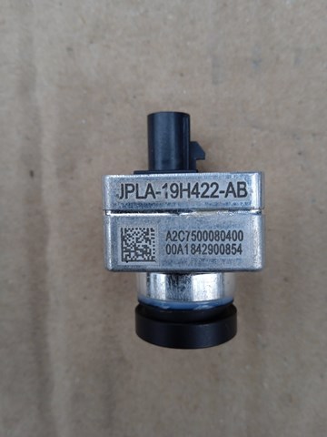 Камера системы обеспечения видимости Land Rover LR098720 цена, от 709.41 USD