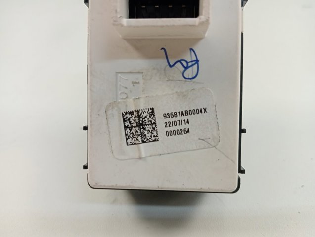 Кнопка подъемника задних стёкол Hyundai/Kia 93581AB0004X цена, от 15.25 USD