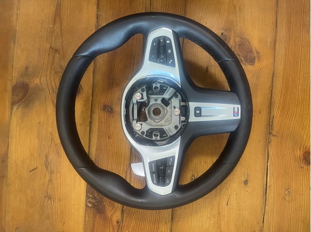 Колесо рулевое на BMW X5  G05, F95