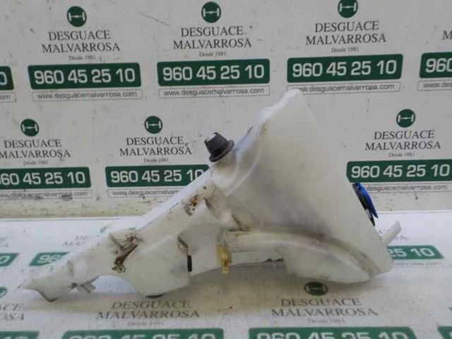 C2Z30983 Jaguar Бачок омывателя стекла